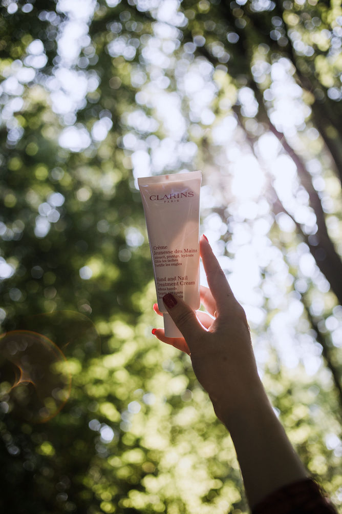 clarins hand en nail treatment cream